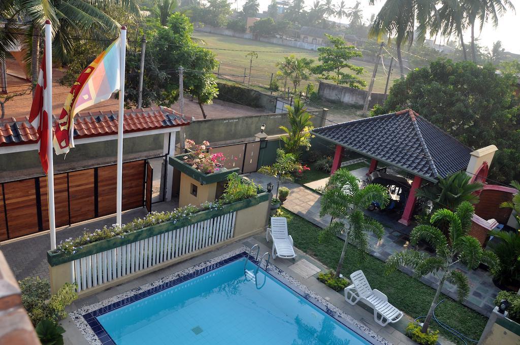 Scandinavia Hotel Hikkaduwa Exterior photo